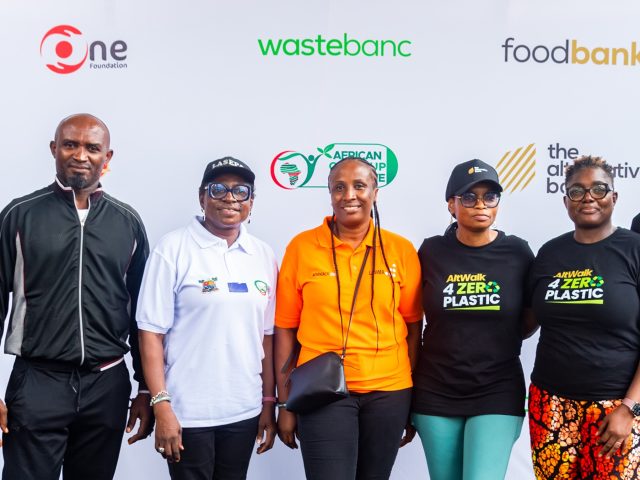 Alternative Bank Leads 300-Strong March to Combat Plastic Pollution in Lagos Alternative Bank Leads 300-Strong March to Combat Plastic Pollution in Lagos